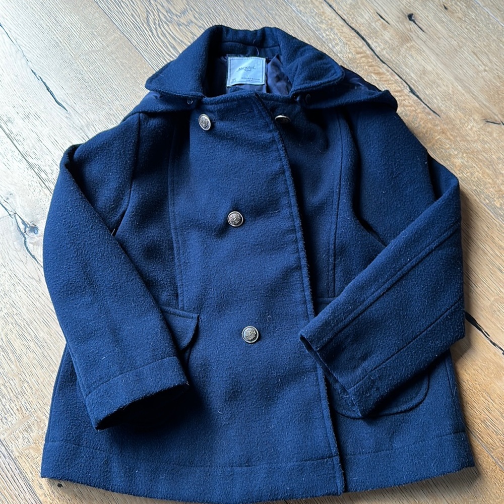 Mayoral navy jacket in fantastic condition 💙